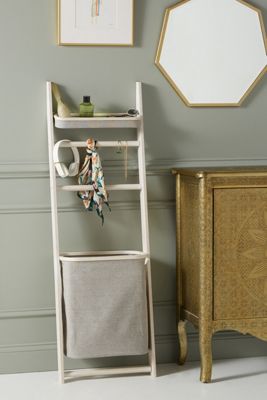 Lotus Leaning Storage Rack