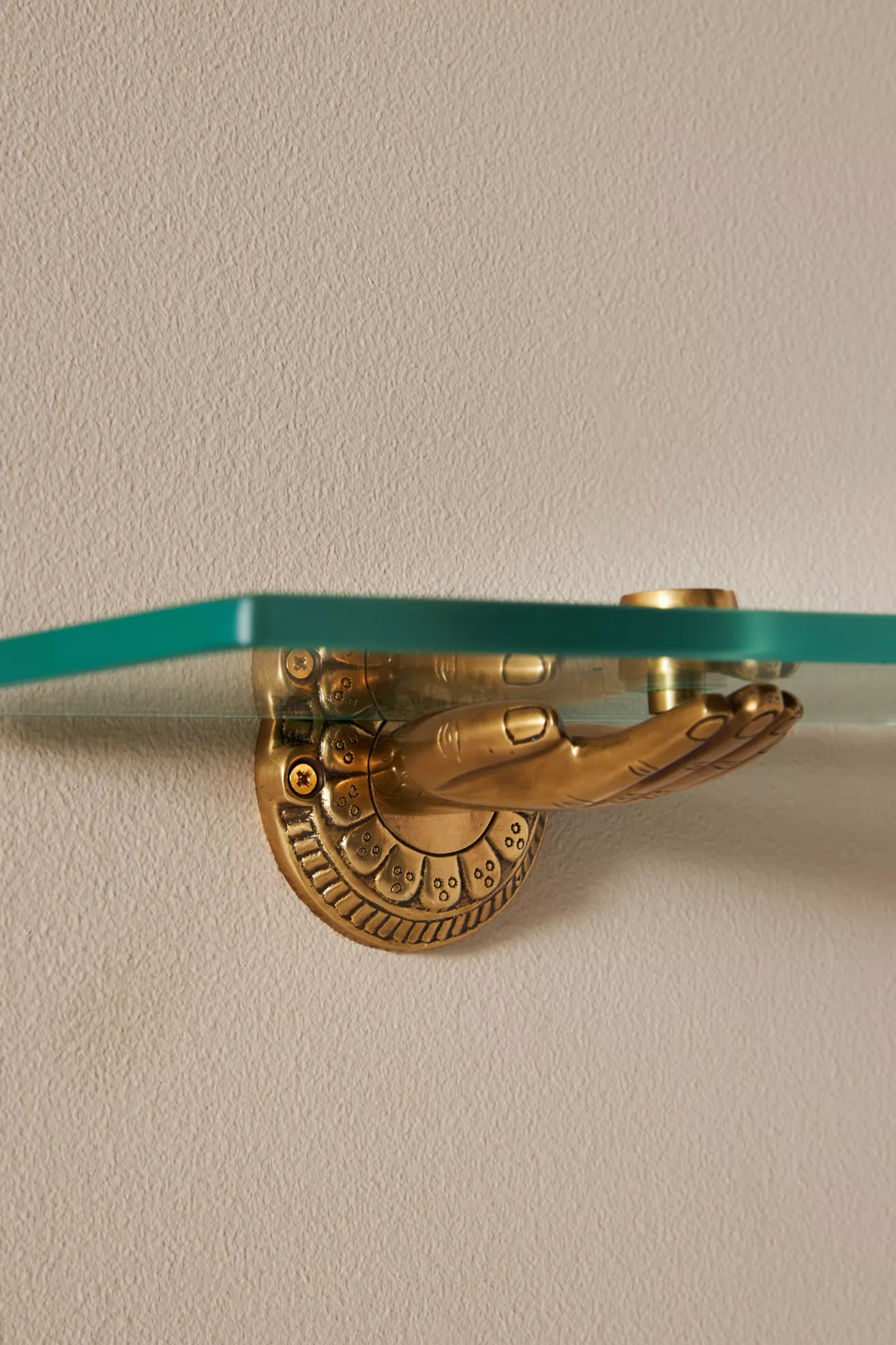 Nellie Hand Glass Shelf - thumbnail 5