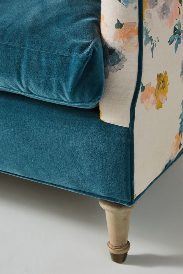 Helen Dealtry Claudine Pied-A-Terre Sofa #6