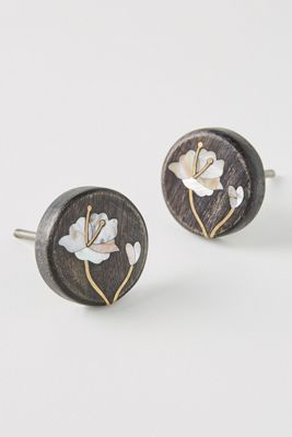 Olivia Knobs, Set of 2