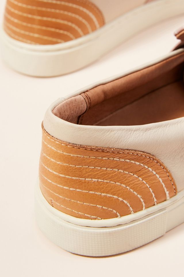 frye ivy slip