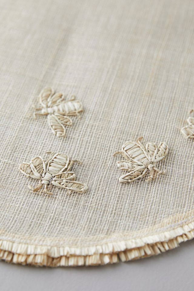 Straw Bee Placemat #1
