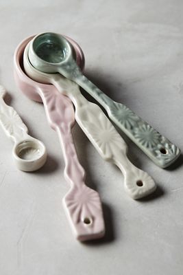 Raised Bloom Measuring Spoons, Set of 4