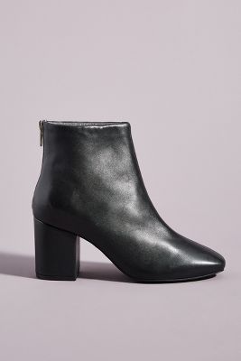 Liendo by seychelles on sale heeled ankle booties