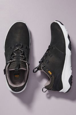 Teva Arrowood 2 Hiking Sneakers