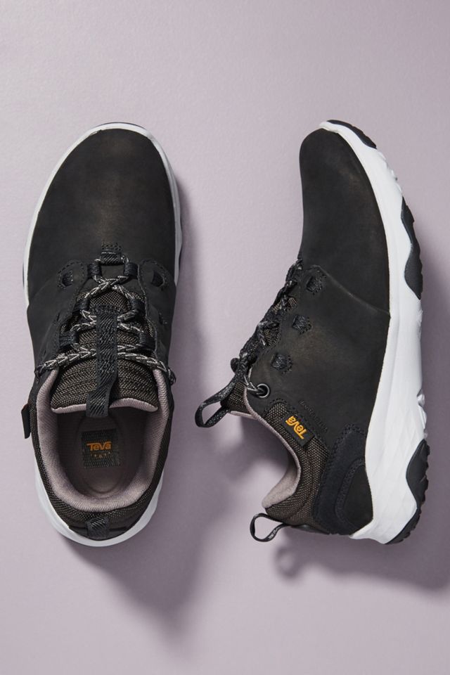 Teva Arrowood 2 Hiking Sneakers