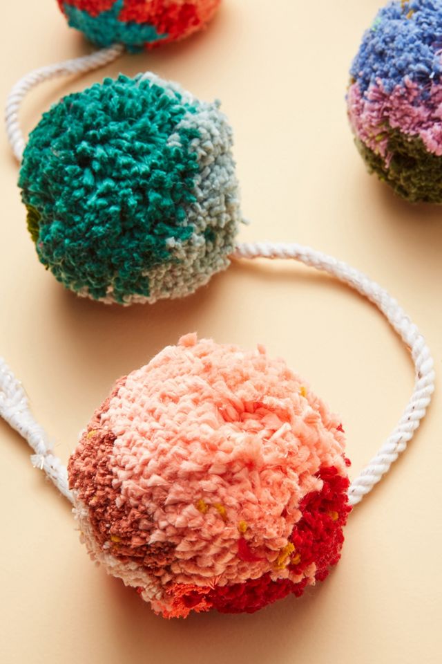 Festive Pom Garland #1