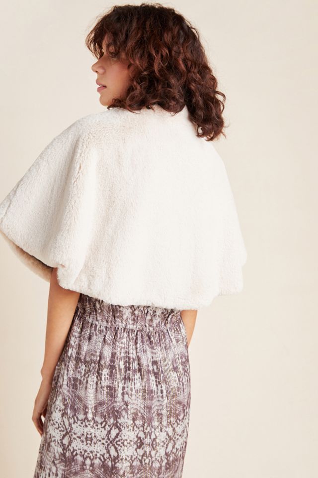 Gatsby Faux Fur Capelet #1