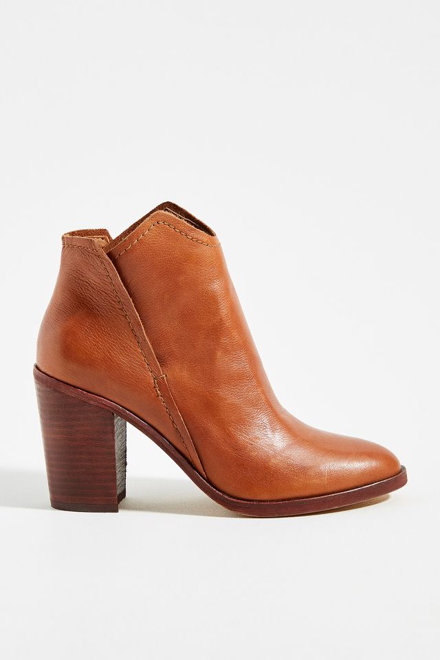 Dolce vita on sale shep ankle boots