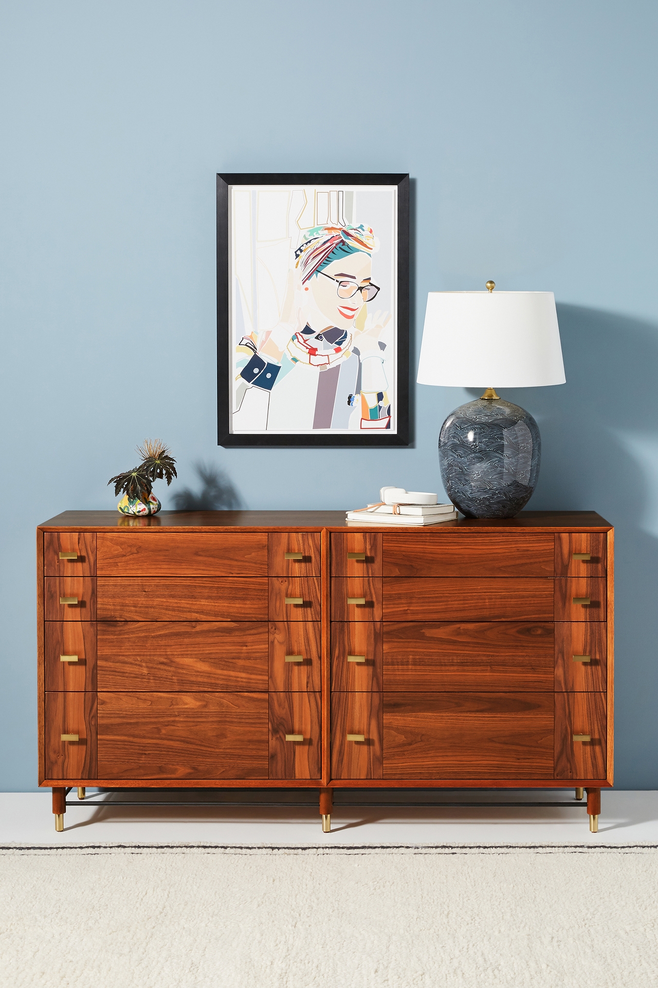 Avalene Eight-Drawer Dresser