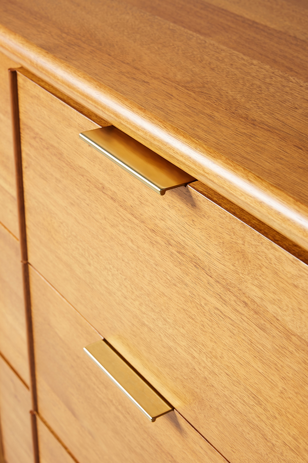 Quincy Six-Drawer Dresser