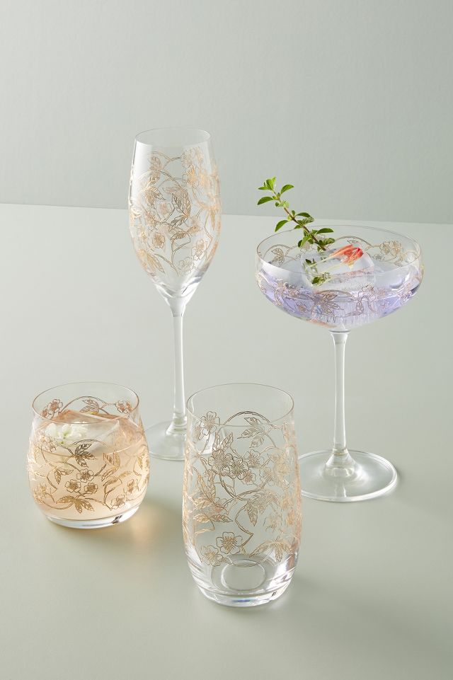 On the search for pretty wine glasses. Love these Fiorella from
