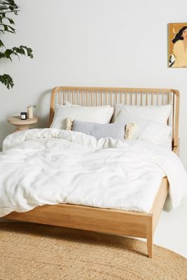 Oak Spindle Bed