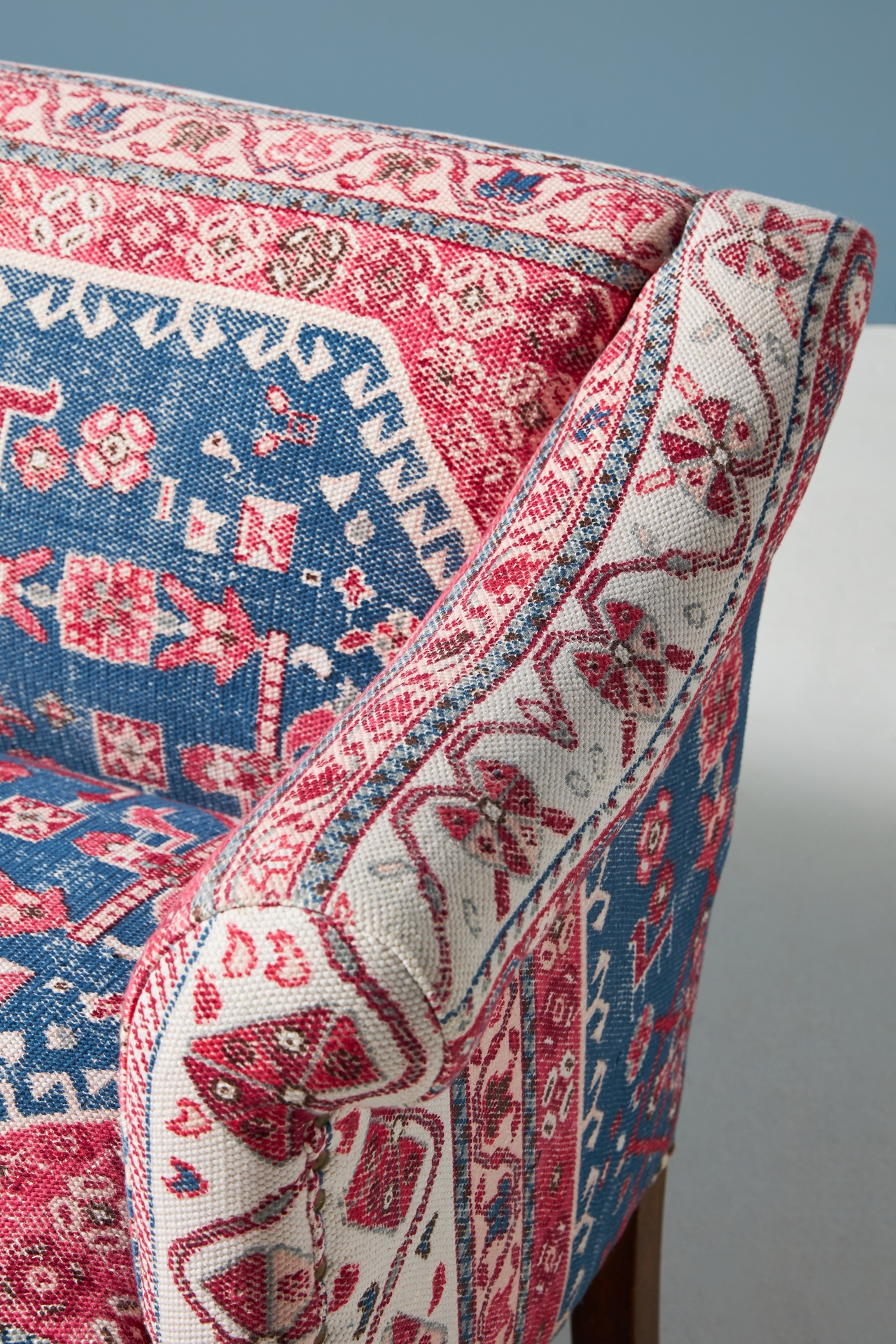 Rug-Printed Petite Anatolia Sofa