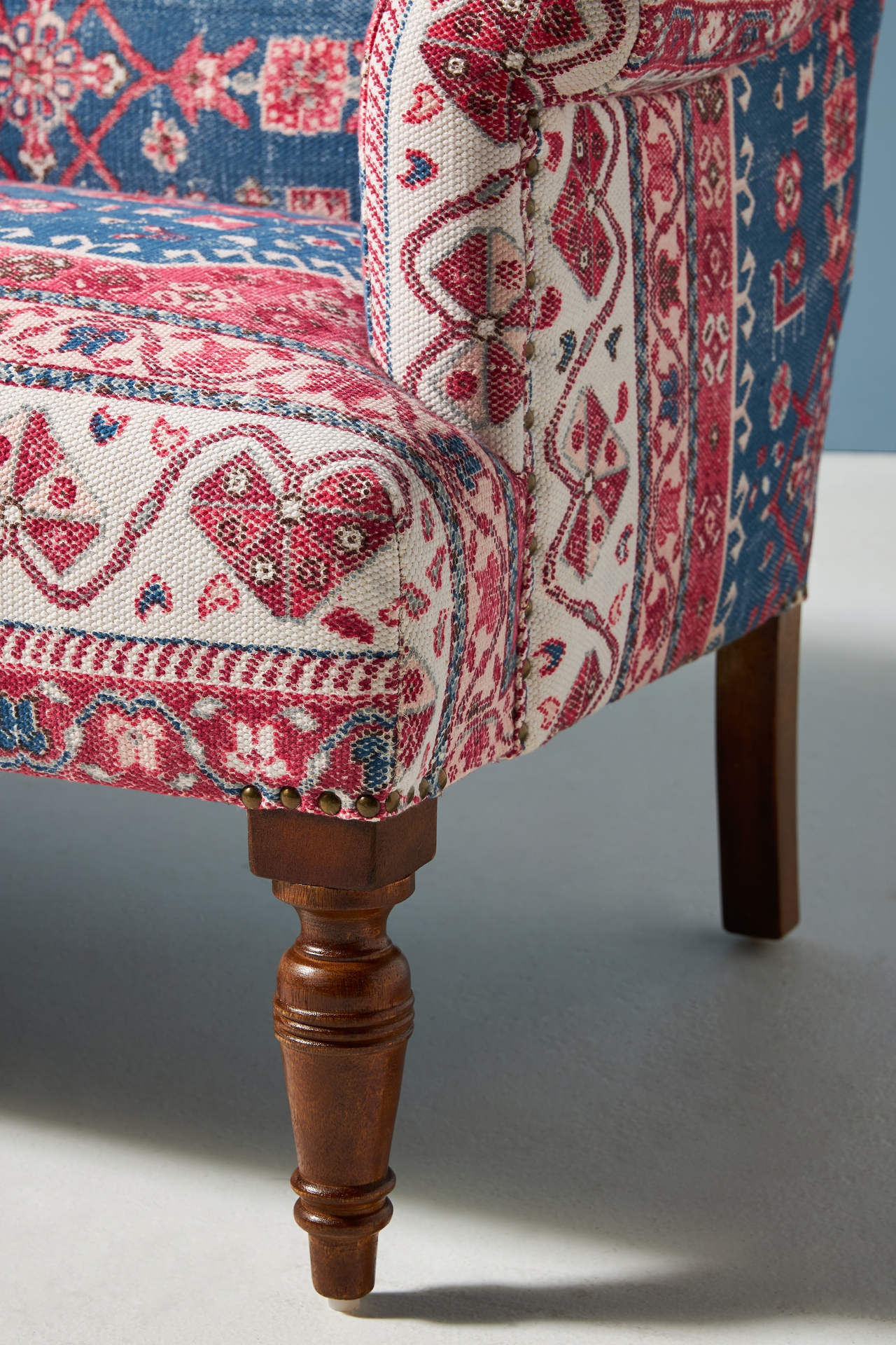 Rug-Printed Petite Anatolia Sofa