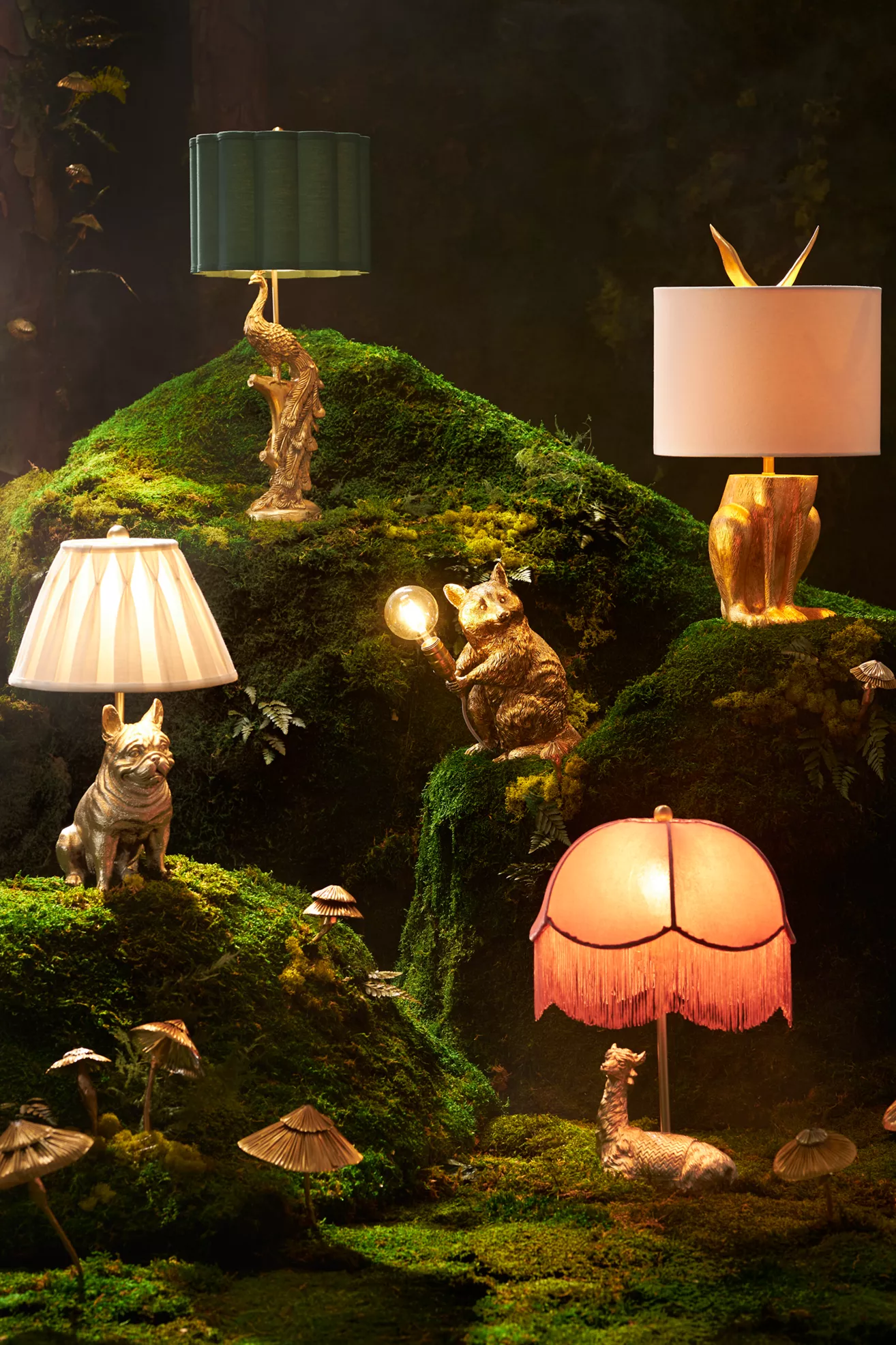 Icon Peacock Table Lamp - thumbnail 8