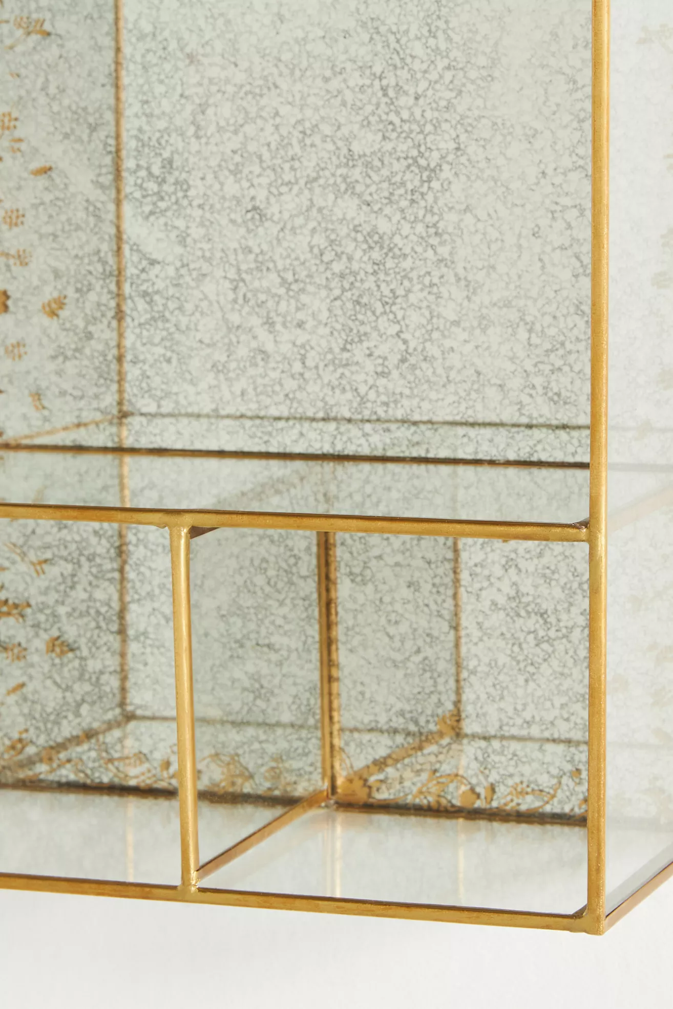 Matilda Mirrored Cabinet - thumbnail 3