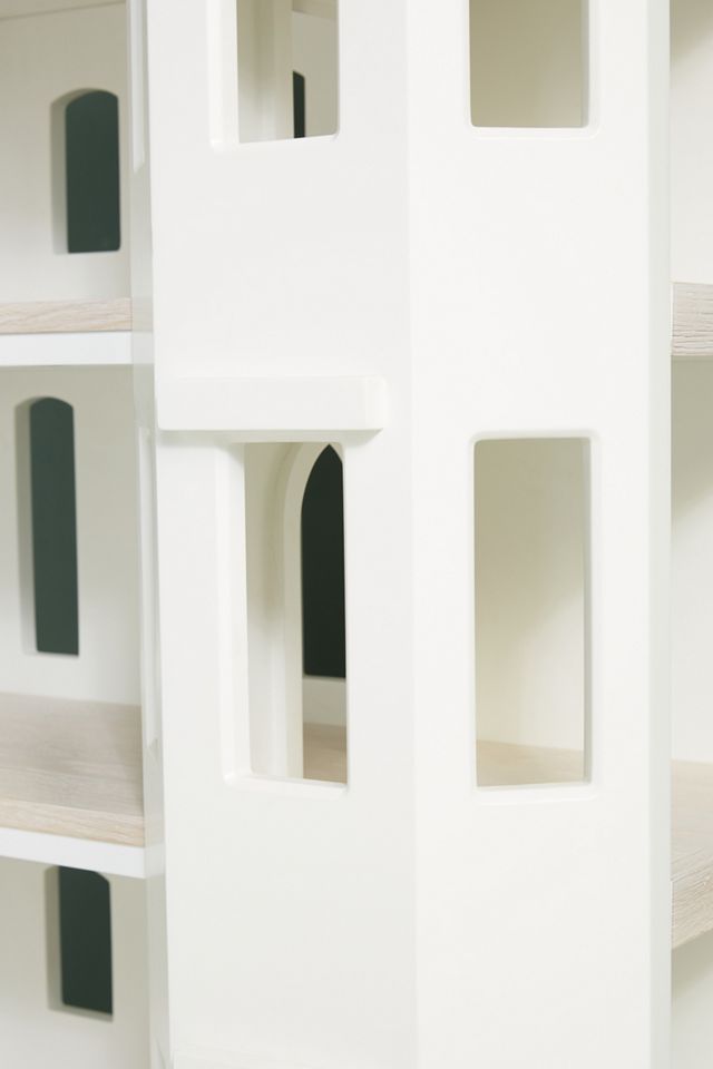 Brownstone Bookshelf #3