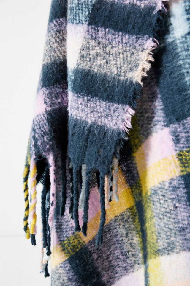 Juniper Plaid Throw Blanket #1