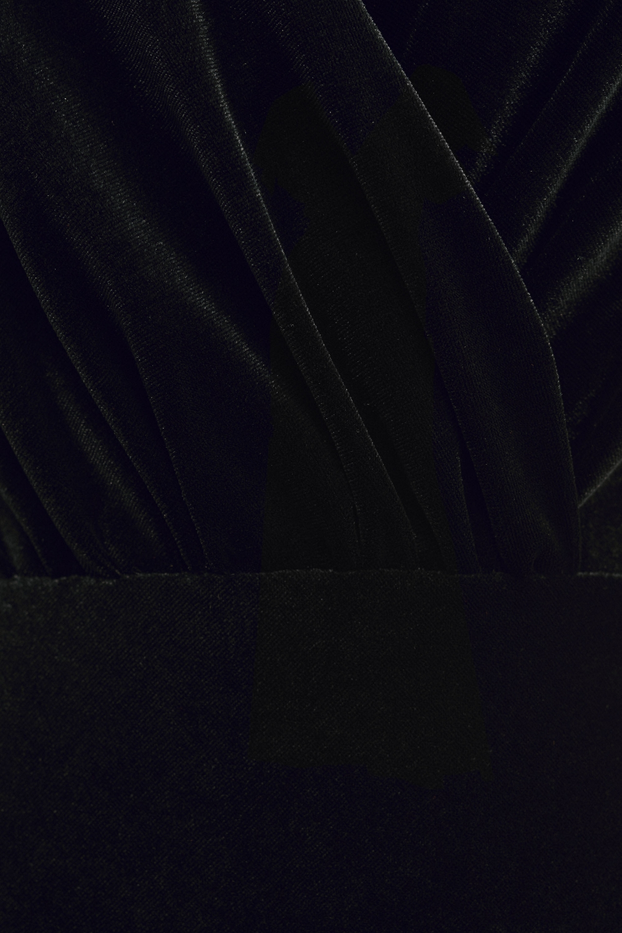 Jenny Yoo Ellis Flutter-Sleeve Open-Back Stretch Velvet Gown