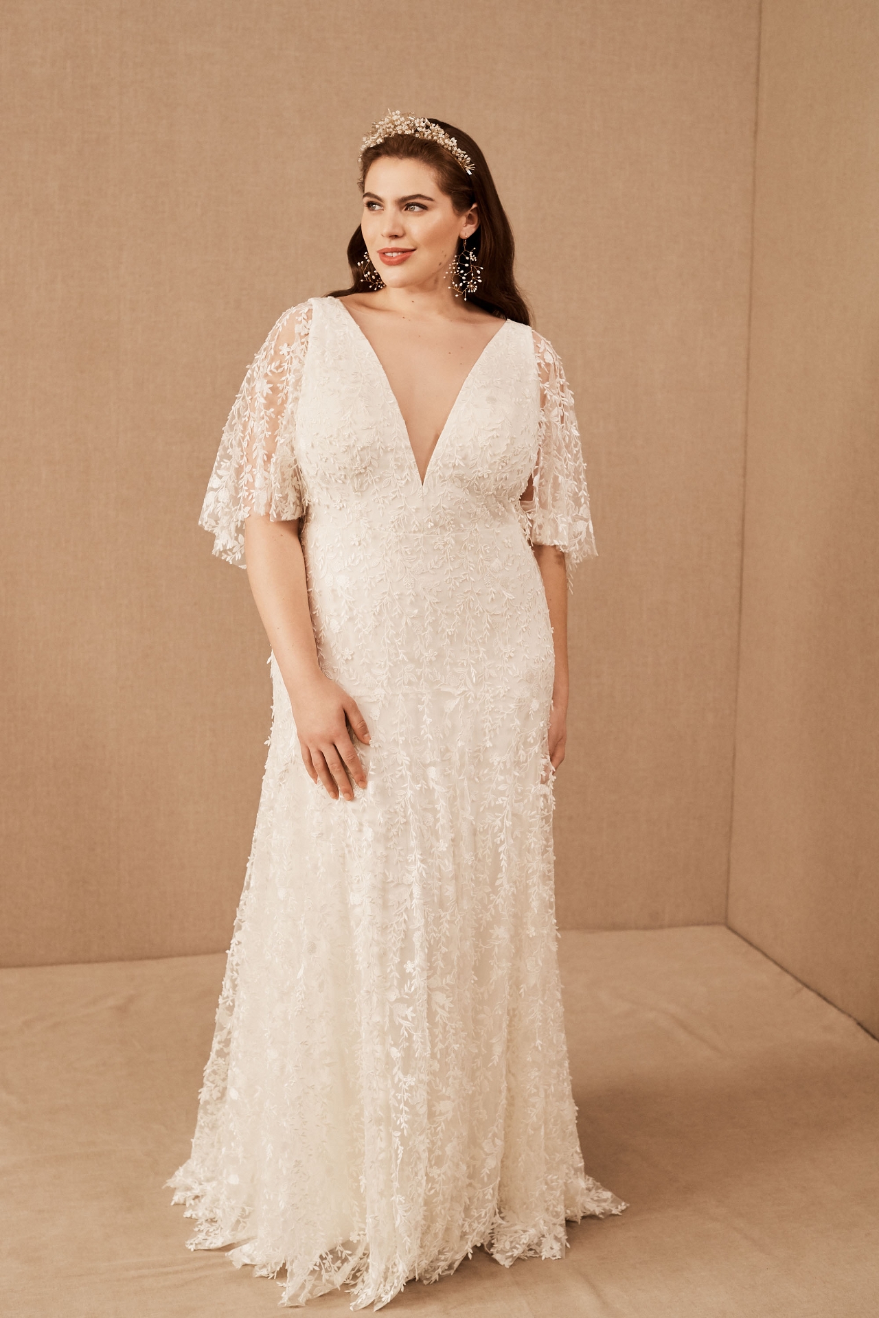 Jenny by Yoo Lourdes V-Neck Convertible-Sleeve Lace Wedding Gown