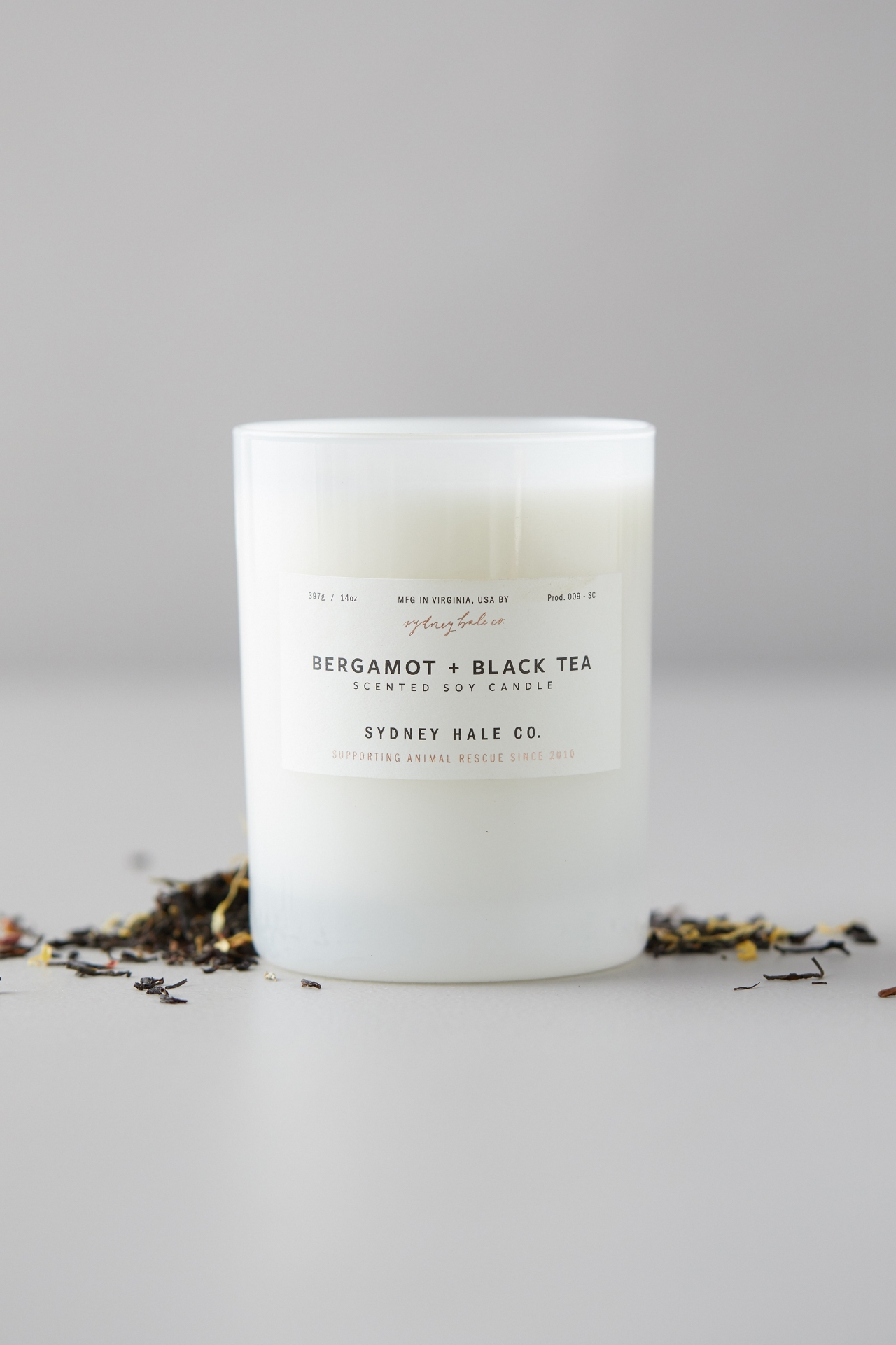 Sydney Hale Candle, Bergamot + Black Tea