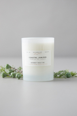 Coastal Juniper Candle - Thumbnail 3