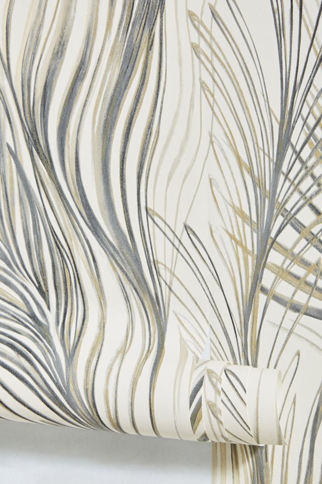 Peaceful Plume Wallpaper #1