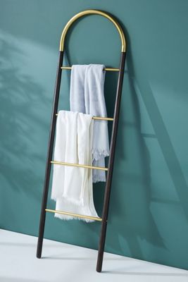 Avery Blanket Ladder