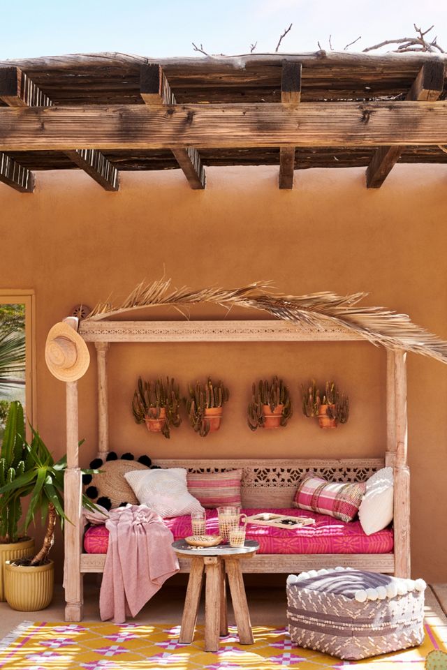 Carved Ezana Indoor/Outdoor Canopy Daybed #9