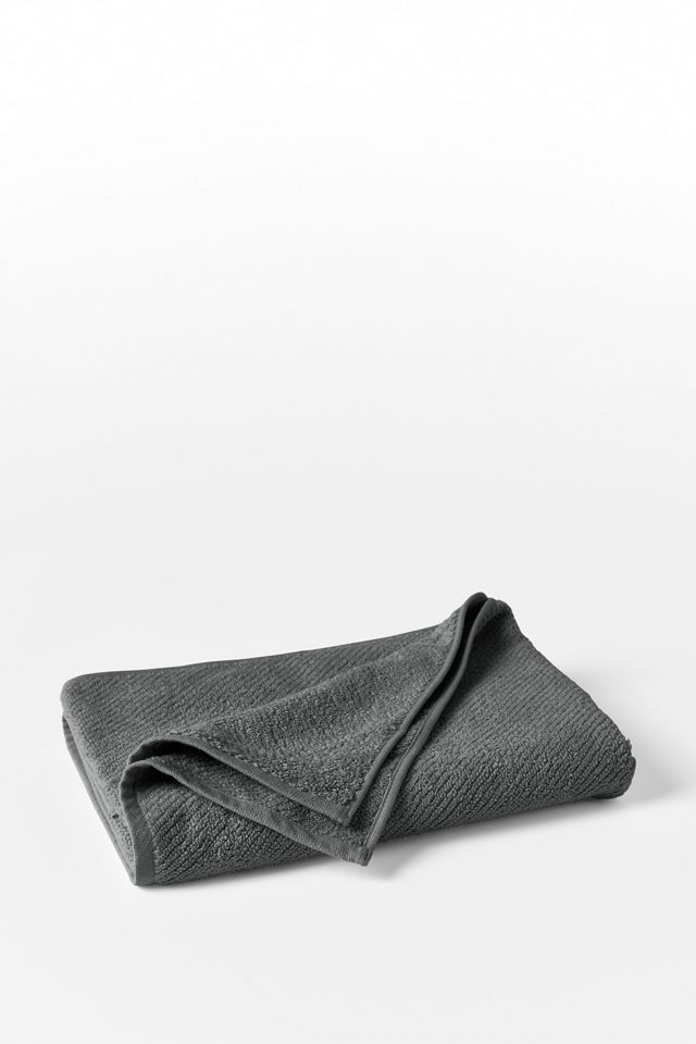 Coyuchi Air Weight Organic Bath Sheet #1