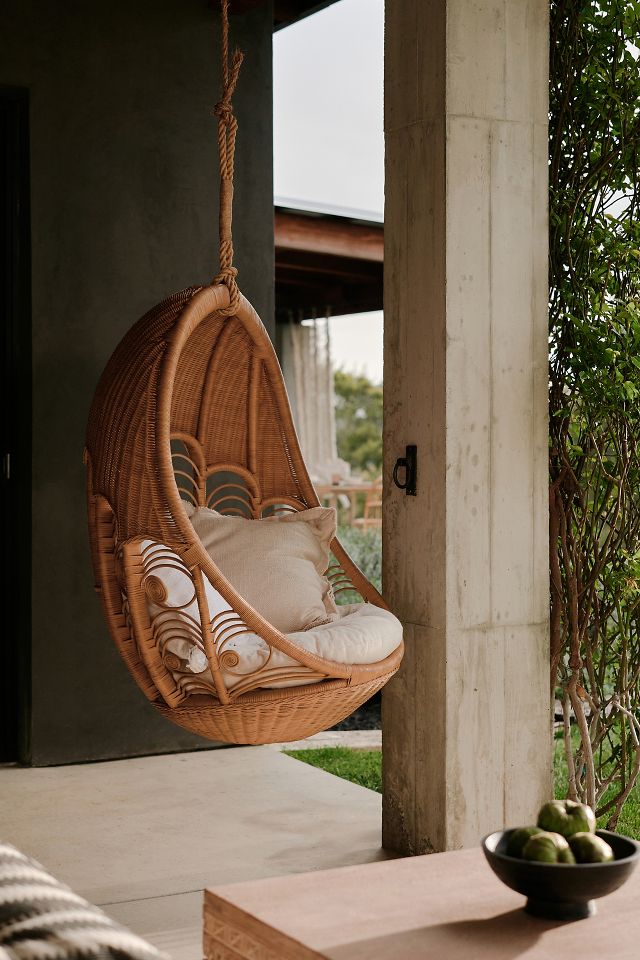 Outdoor hanging discount chair from tree