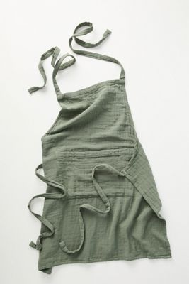 Chartres Apron