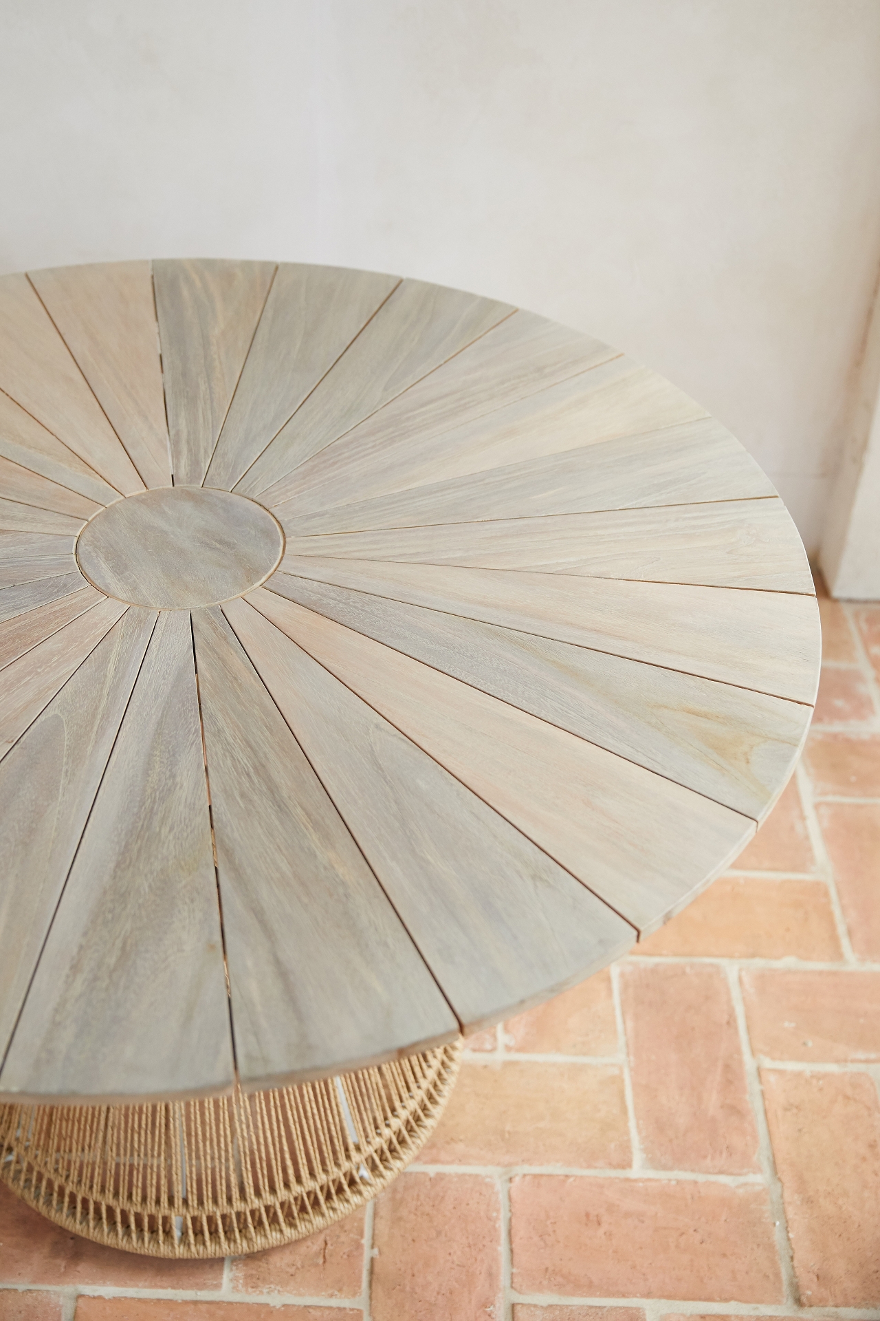 Jardin Teak Round Dining Table