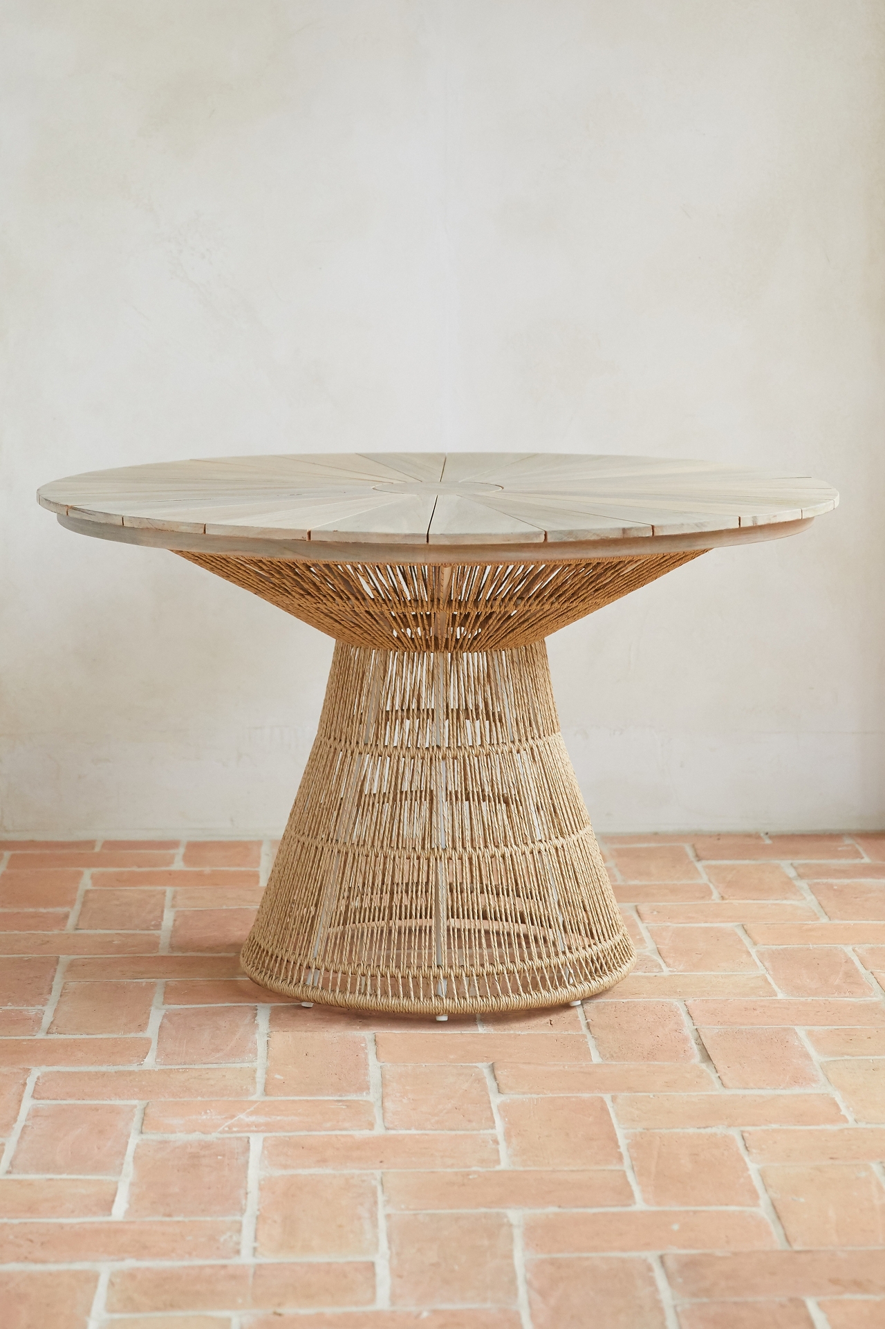 Jardin Teak Round Dining Table