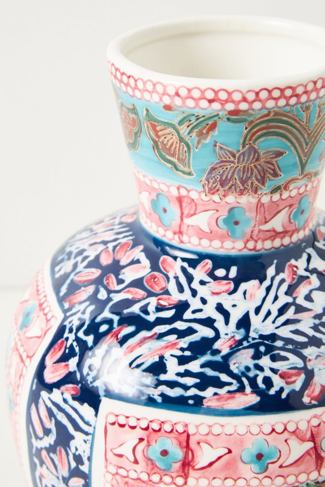 Kourtney Vase #1