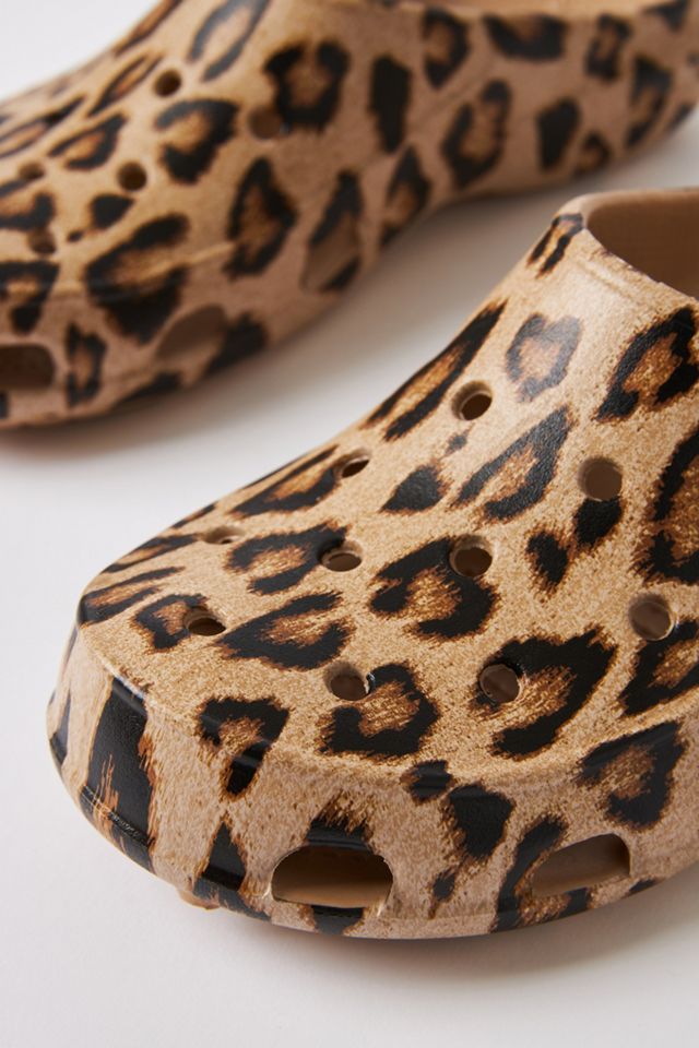 Crocs Leopard Freesail Clogs Anthropologie