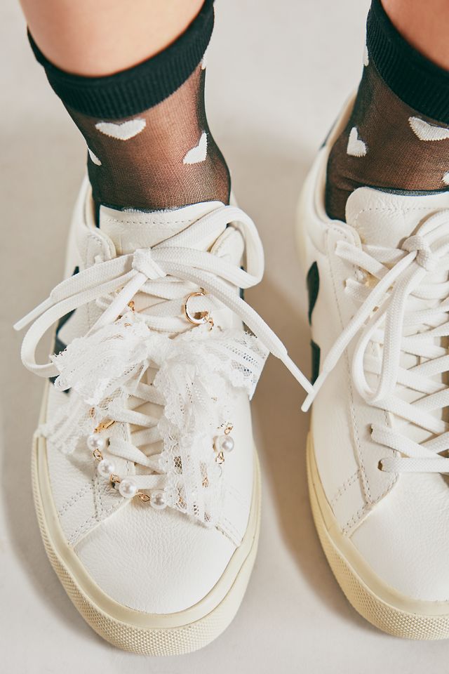 Veja V-10 Sneakers #1
