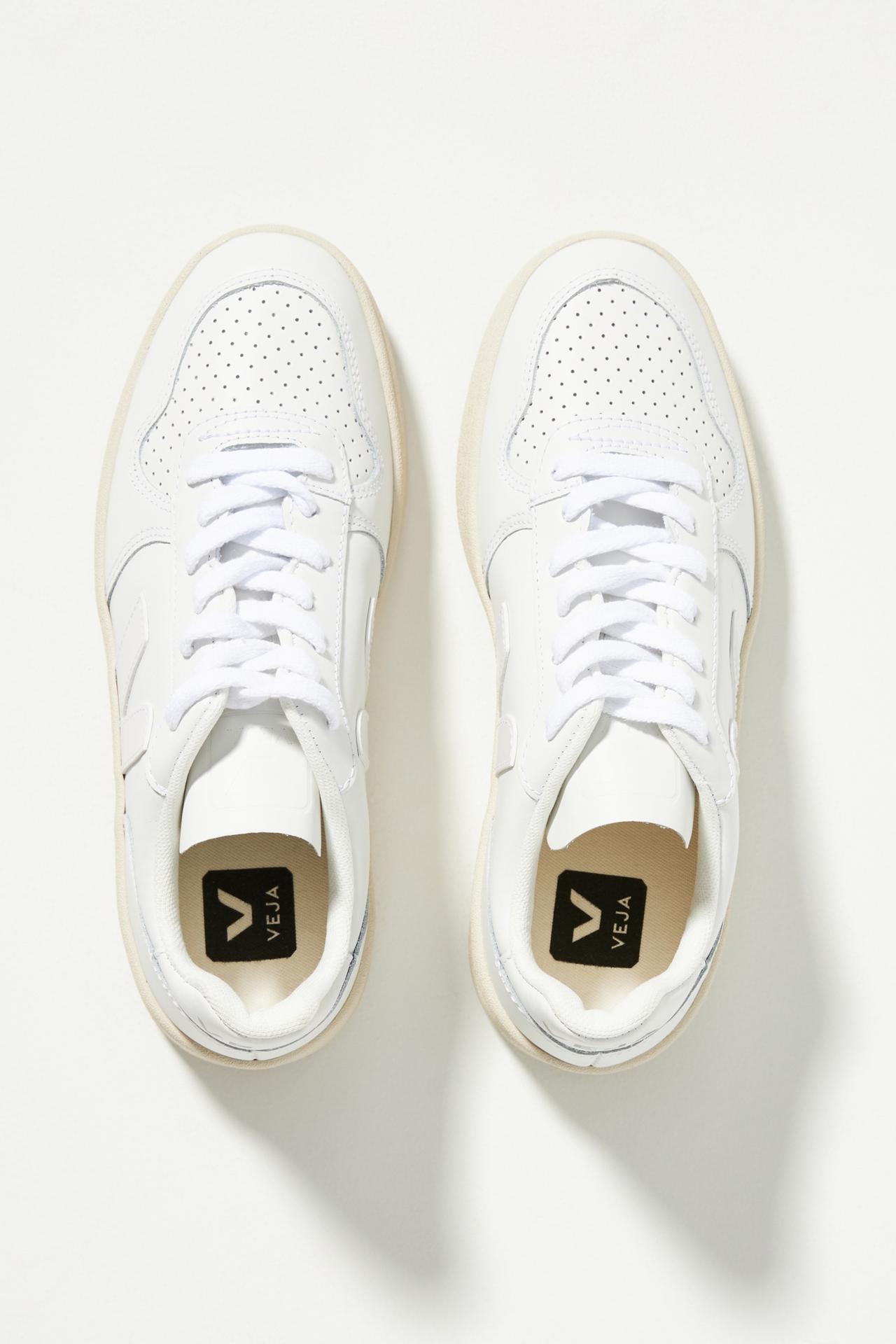 Veja V-10 Sneakers