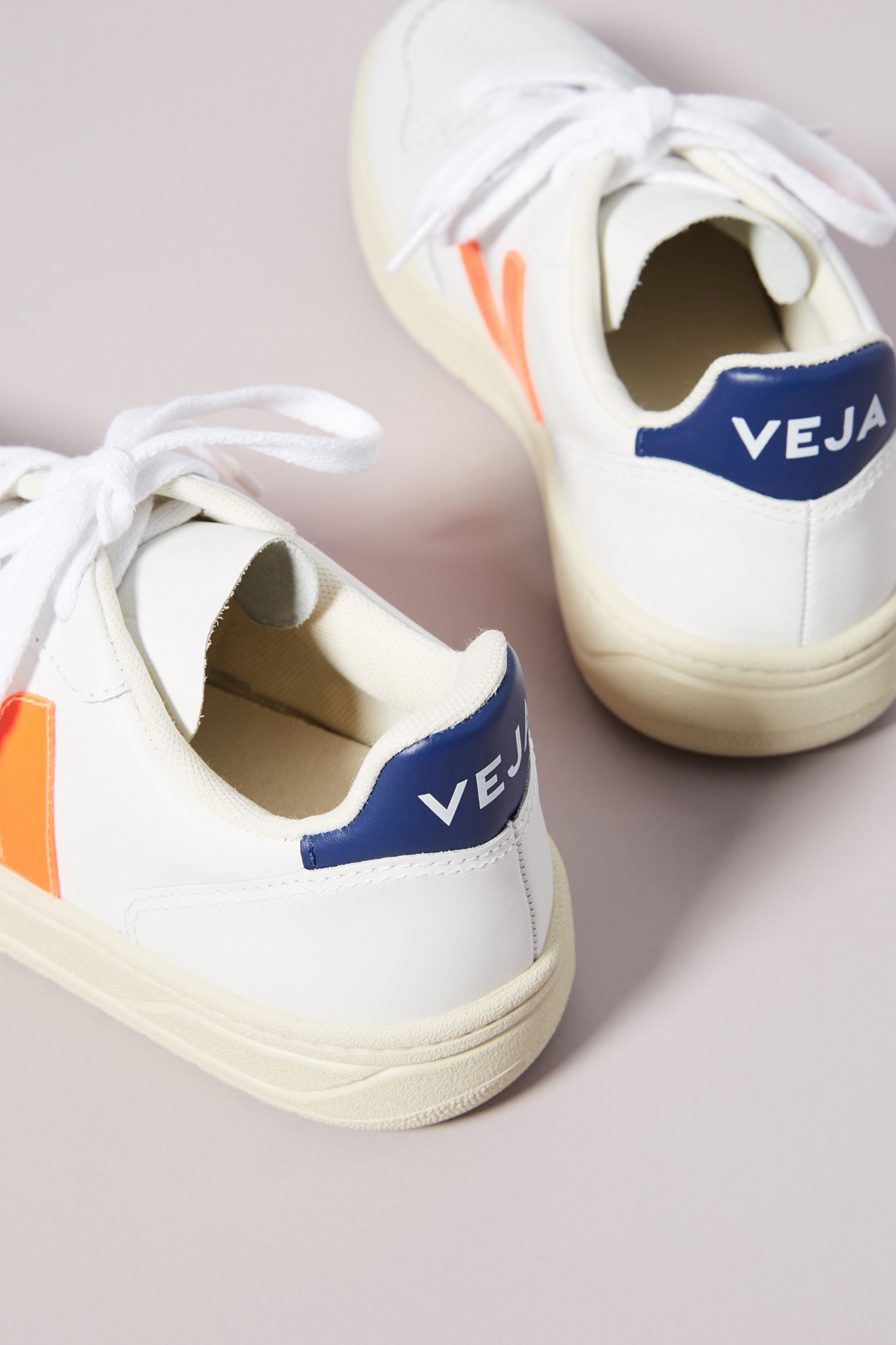 Veja V-10 Sneakers