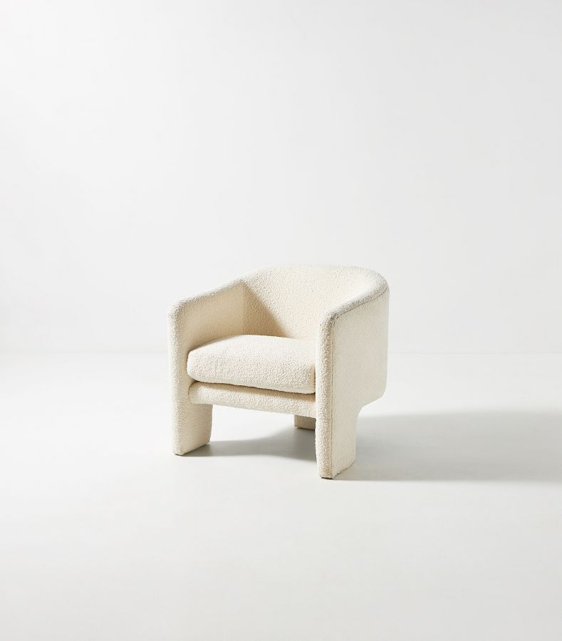 Priyanka Effie Tripod Chair