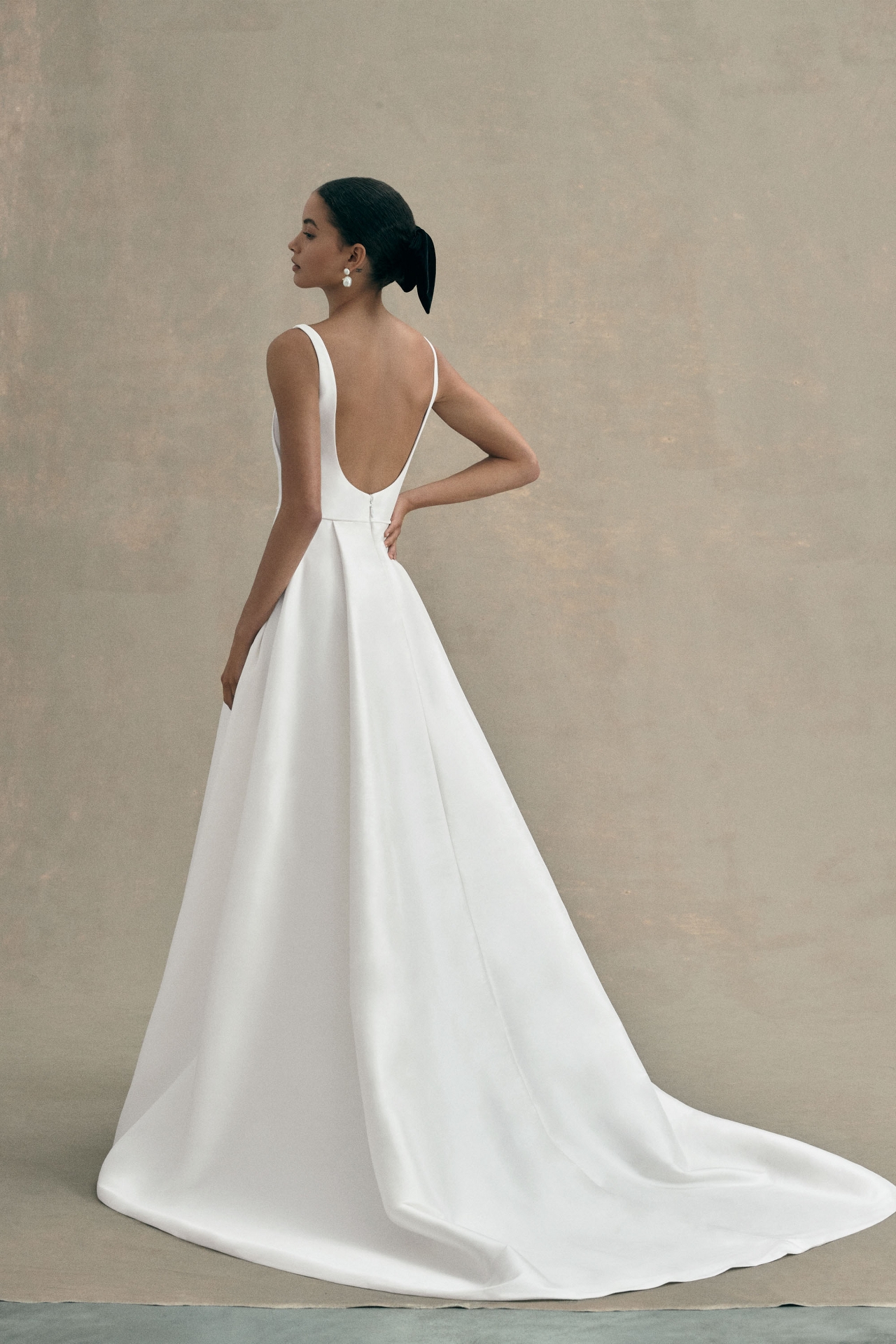 Jenny by Yoo Lawrence Square-Neck Open-Back Taffeta Wedding Gown