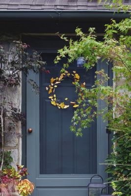 Iron Fall Ginkgo Wreath