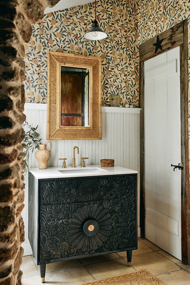 Single wood store vanity