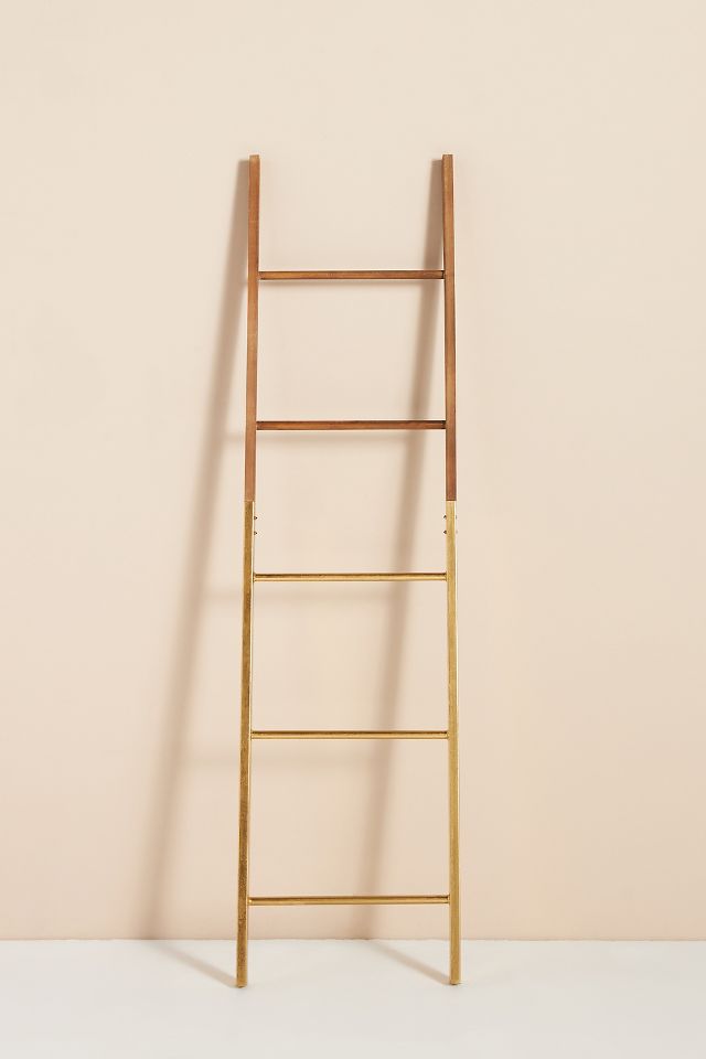 Light wood blanket discount ladder