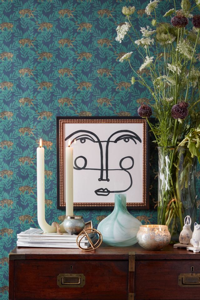 U-Shaped Pillar Candle #2