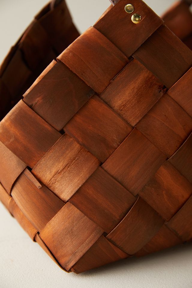 Woven Seagrass Basket with Leather Handles Terrain