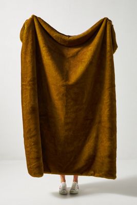 Aleksi Faux Fur Throw Blanket