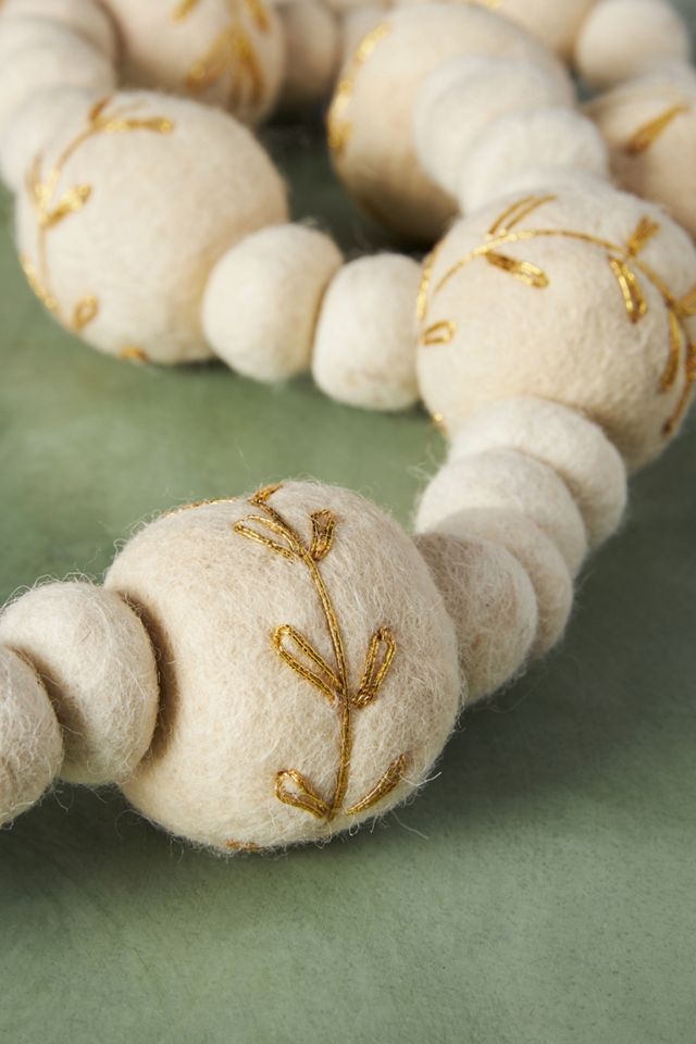 Botanique Wool Ball Garland #1
