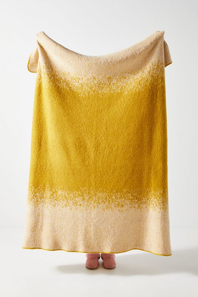 Emilie Ombre Throw Blanket